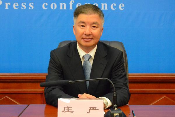 西藏自治區黨委副書記、自治區常務副主席，第四屆藏博會組委會常務副主任、組委會執委會主任 莊嚴.jpg