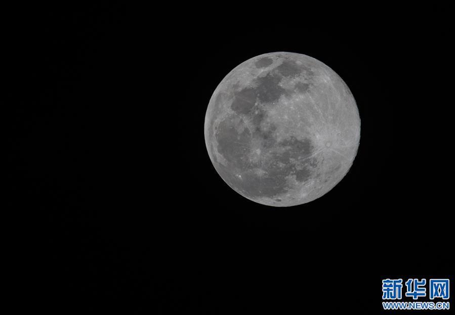 （社會）（1）拉薩：“超級月亮”現天宇