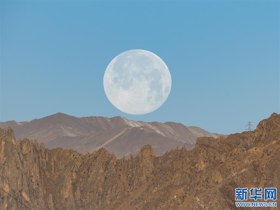 （社會）（3）拉薩：“超級月亮”現天宇