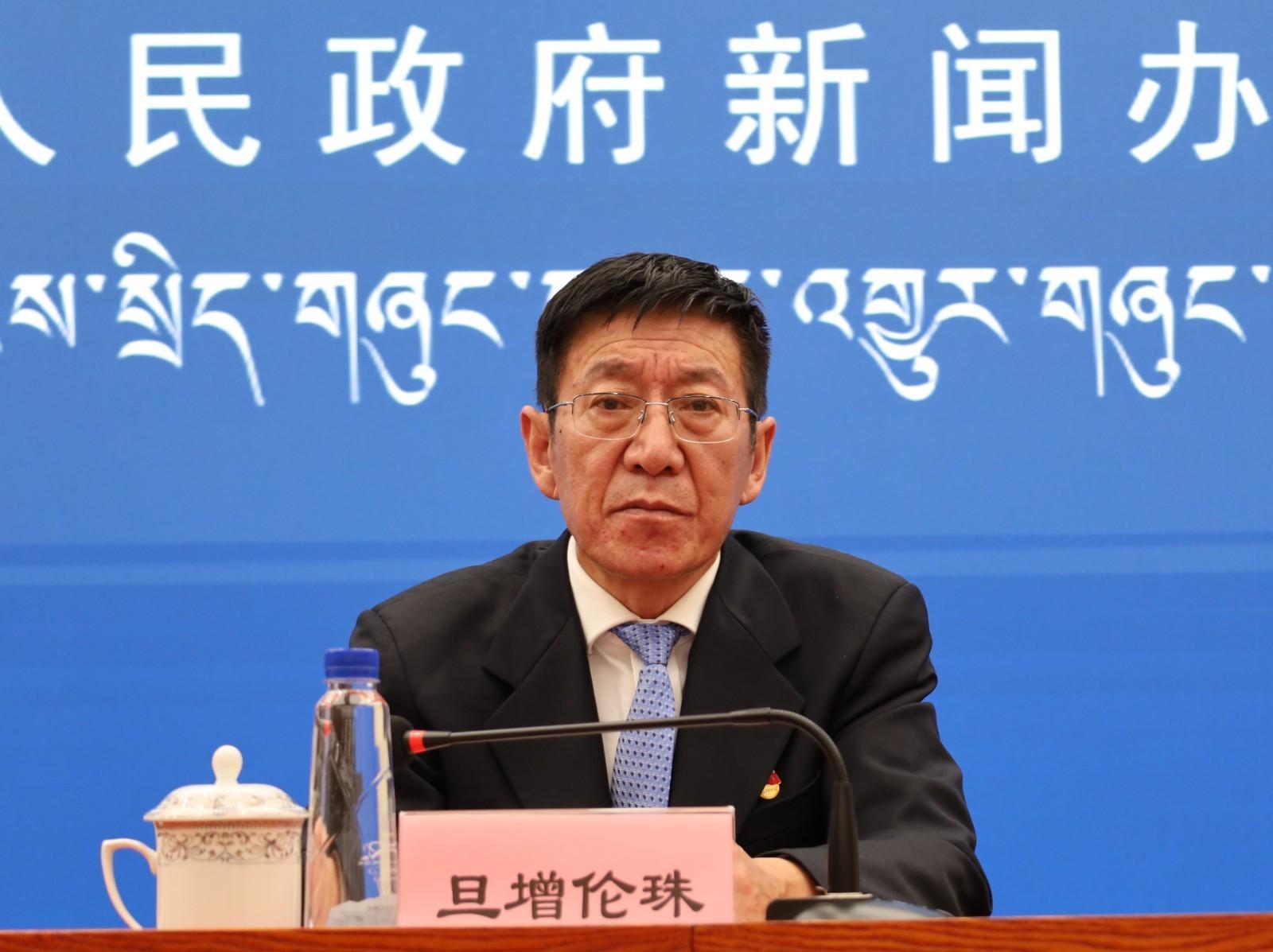 新聞發言人：西藏自治區人民政府副秘書長、政府新聞發言人 旦增倫珠.JPG