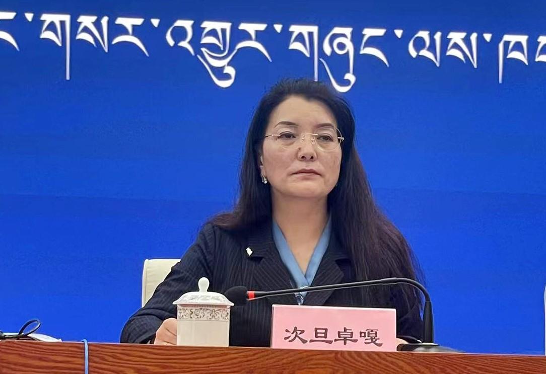 新聞發言人：拉薩市衛健委主任 次旦卓嘎.jpg